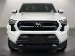 Toyota Tacoma 4WD SR5 Double Cab 5' Bed AT (Natl) 2026 — side view