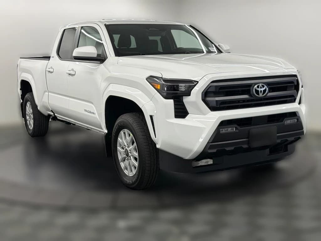 Toyota Tacoma 4WD SR5 Double Cab 5' Bed AT (Natl) 2026 — side view