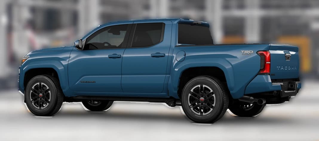 Toyota Tacoma 4WD TRD Sport Double Cab 5' Bed AT (Natl) 2026 — side view