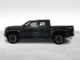 Toyota Tacoma 4WD TRD Sport Double Cab 5' Bed AT (Natl) 2026 — side view