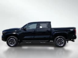 Toyota Tacoma 4WD TRD Sport Double Cab 5' Bed AT (Natl) 2026 — side view