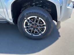 Toyota Tacoma 4WD TRD Sport Double Cab 6' Bed AT (Natl) 2026 — side view