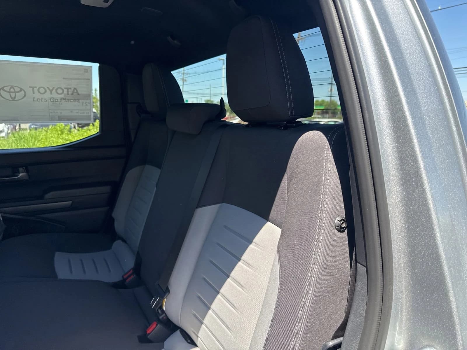 Toyota Tacoma 4WD TRD Sport Double Cab 6' Bed AT (Natl) 2026 — side view