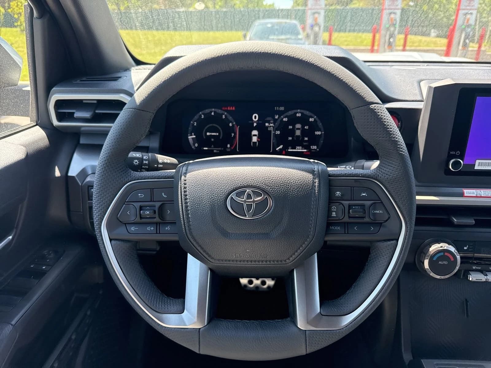 Toyota Tacoma 4WD TRD Sport Double Cab 6' Bed AT (Natl) 2026 — side view