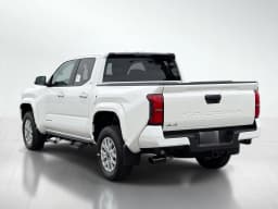 Toyota Tacoma 4WD SR5 Double Cab 5' Bed AT (Natl) 2026 — side view