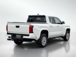 Toyota Tacoma 4WD SR5 Double Cab 5' Bed AT (Natl) 2026 — side view