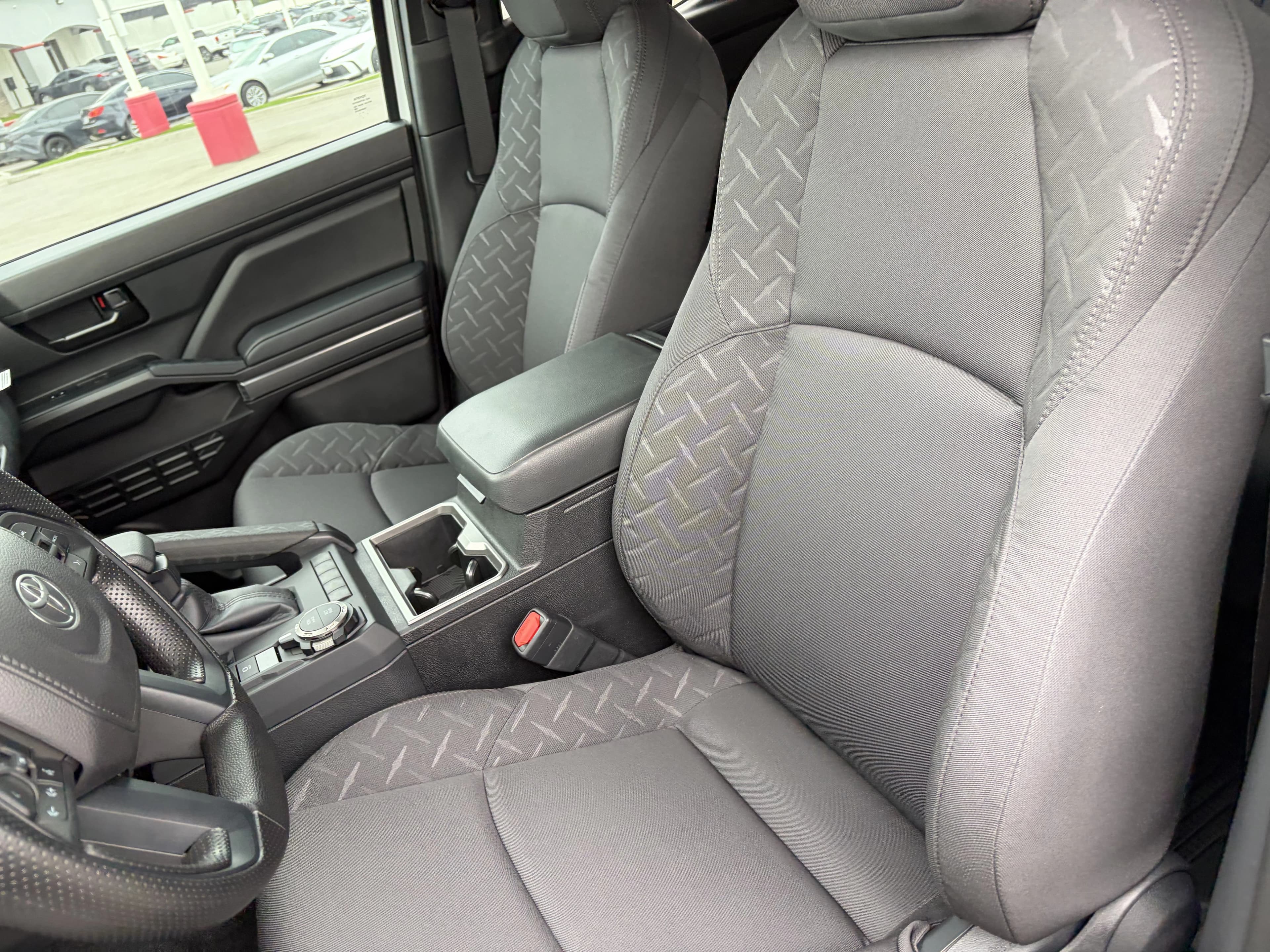 Toyota Tacoma 4WD SR5 Double Cab 5' Bed AT (Natl) 2026 — side view
