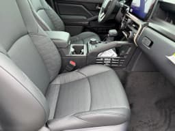 Toyota Tacoma 4WD TRD Off Road Double Cab 6' Bed AT (Natl) 2026 — side view