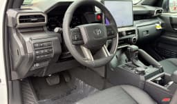 Toyota Tacoma 4WD TRD Off Road Double Cab 6' Bed AT (Natl) 2026 — side view