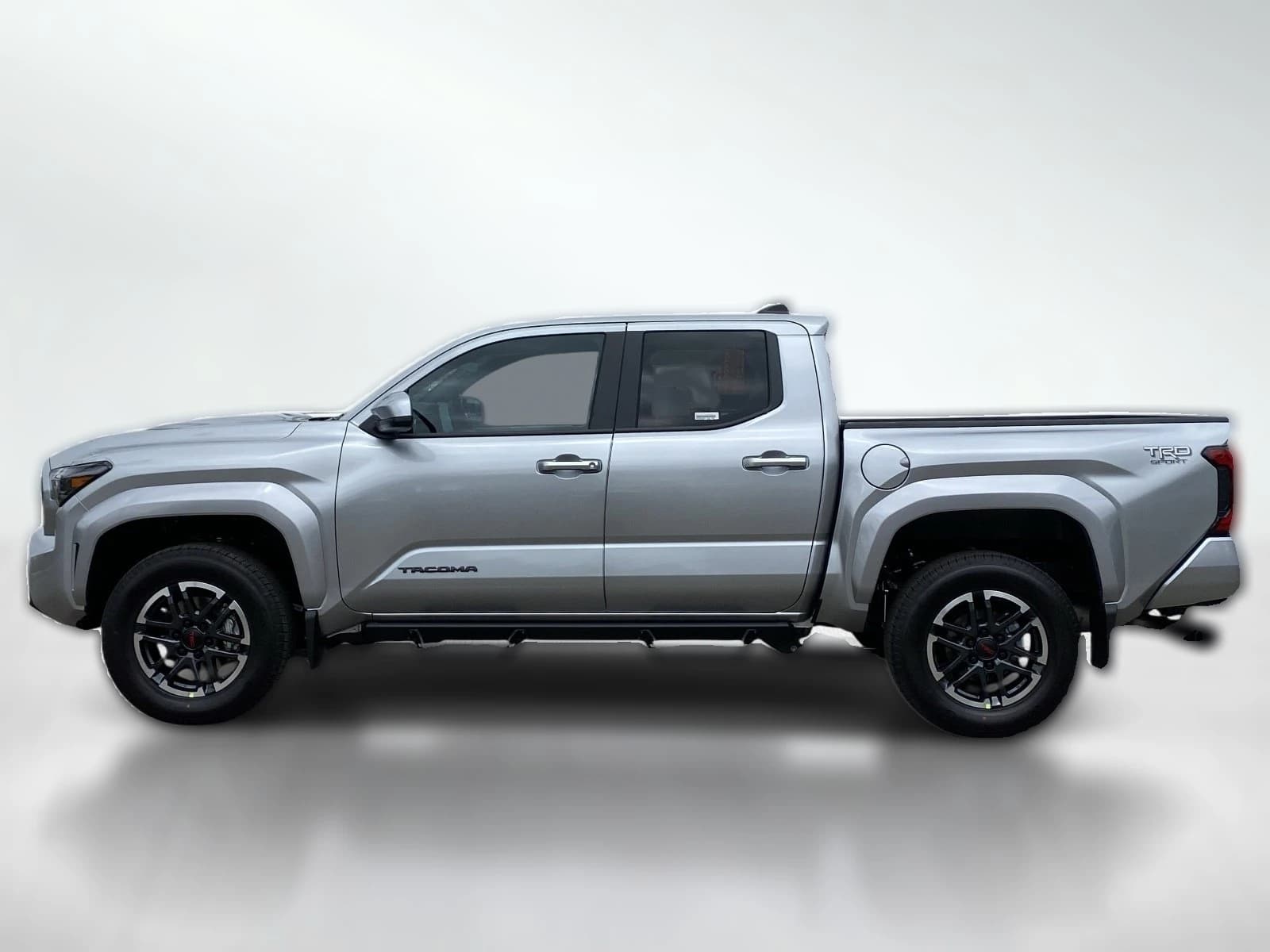 Toyota Tacoma 4WD TRD Sport Double Cab 6' Bed AT (Natl) 2026 — side view