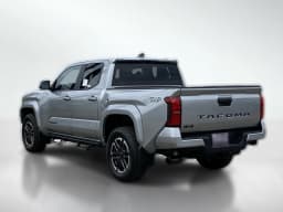 Toyota Tacoma 4WD TRD Sport Double Cab 6' Bed AT (Natl) 2026 — side view