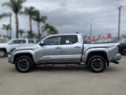 Toyota Tacoma 4WD TRD Sport Double Cab 6' Bed AT (Natl) 2026 — side view