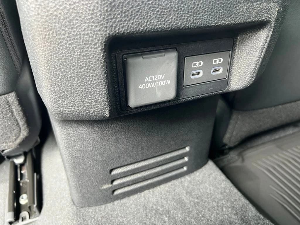 Toyota Tacoma 4WD TRD Sport Double Cab 6' Bed AT (Natl) 2026 — side view