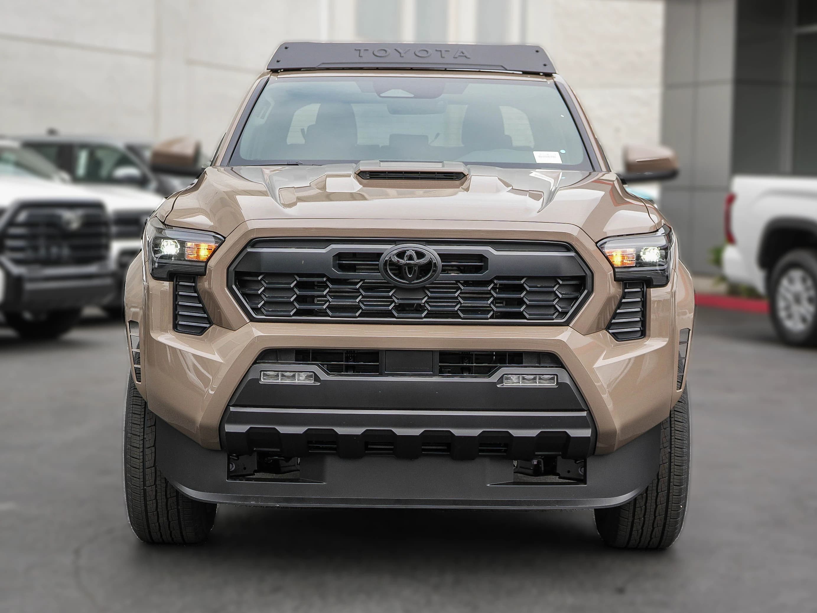 Toyota Tacoma 4WD TRD Sport Double Cab 5' Bed AT (Natl) 2026 — side view