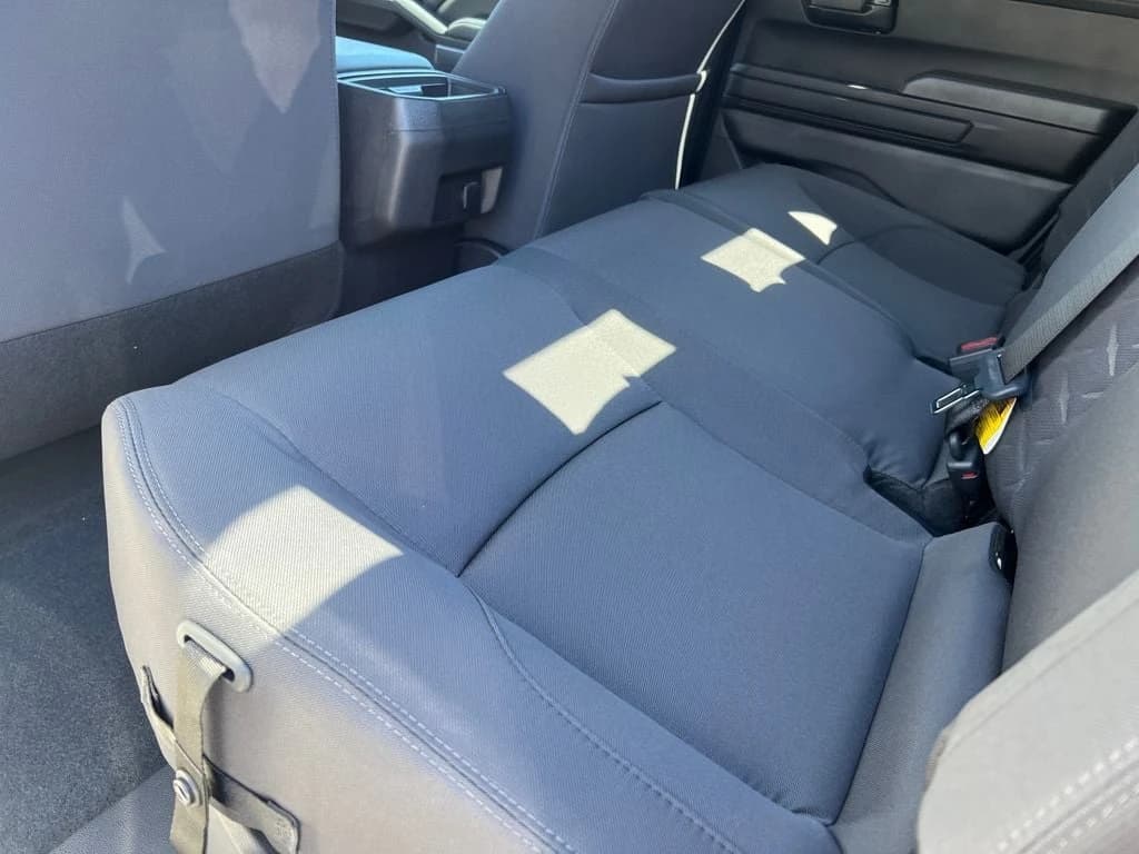 Toyota Tacoma 4WD SR5 Double Cab 5' Bed AT (Natl) 2026 — side view