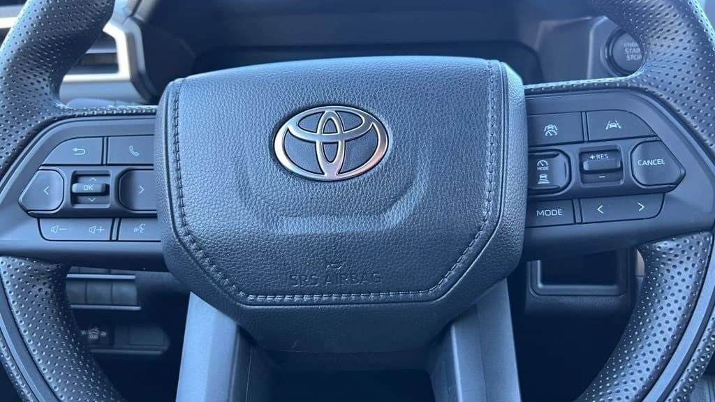 Toyota Tacoma 4WD SR5 Double Cab 5' Bed AT (Natl) 2026 — side view