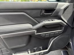 Toyota Tacoma 4WD SR5 Double Cab 6' Bed AT (Natl) 2026 — side view