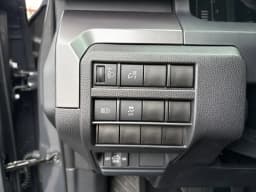 Toyota Tacoma 4WD SR5 Double Cab 6' Bed AT (Natl) 2026 — side view