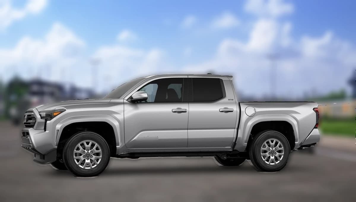 Toyota Tacoma 4WD SR5 Double Cab 5' Bed AT (Natl) 2026 — side view