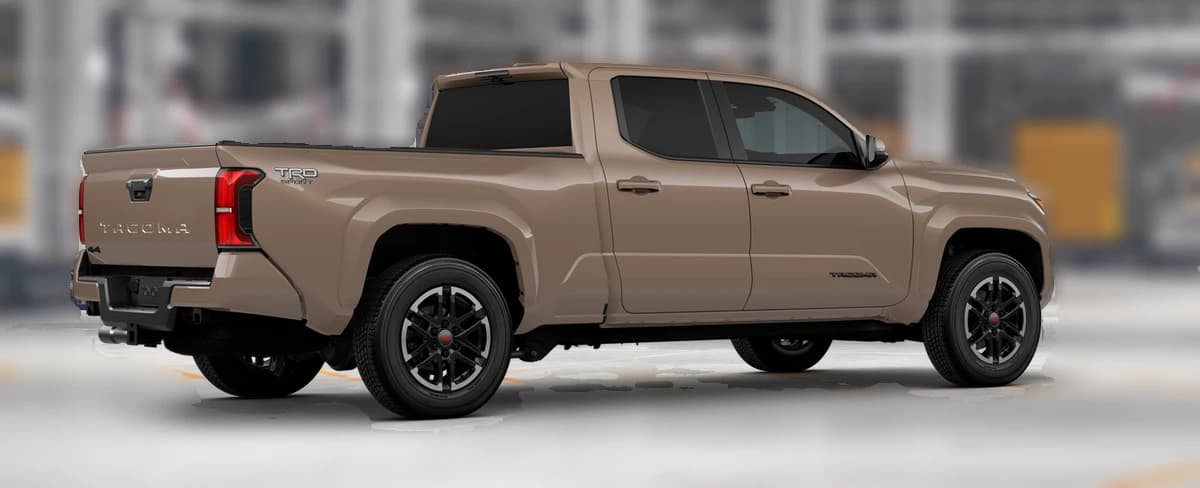 Toyota Tacoma 4WD TRD Sport Double Cab 6' Bed AT (Natl) 2026 — side view