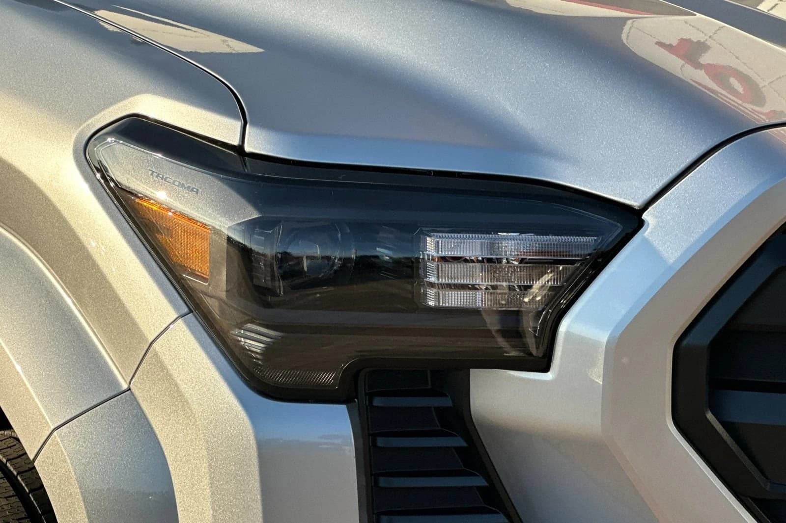 Toyota Tacoma 4WD SR5 Double Cab 6' Bed AT (GS) 2026 — side view