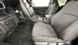 Toyota Tacoma 4WD SR5 Double Cab 5' Bed AT (Natl) 2026 — side view
