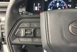 Toyota Tacoma 4WD SR5 Double Cab 5' Bed AT (Natl) 2026 — side view