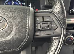 Toyota Tacoma 4WD SR5 Double Cab 5' Bed AT (Natl) 2026 — side view