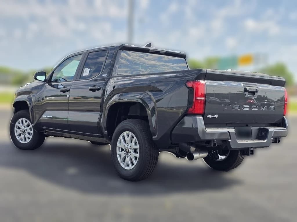 Toyota Tacoma 4WD SR5 Double Cab 5' Bed AT (Natl) 2026 — side view