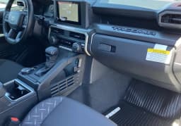Toyota Tacoma 4WD SR5 Double Cab 5' Bed AT (Natl) 2026 — side view