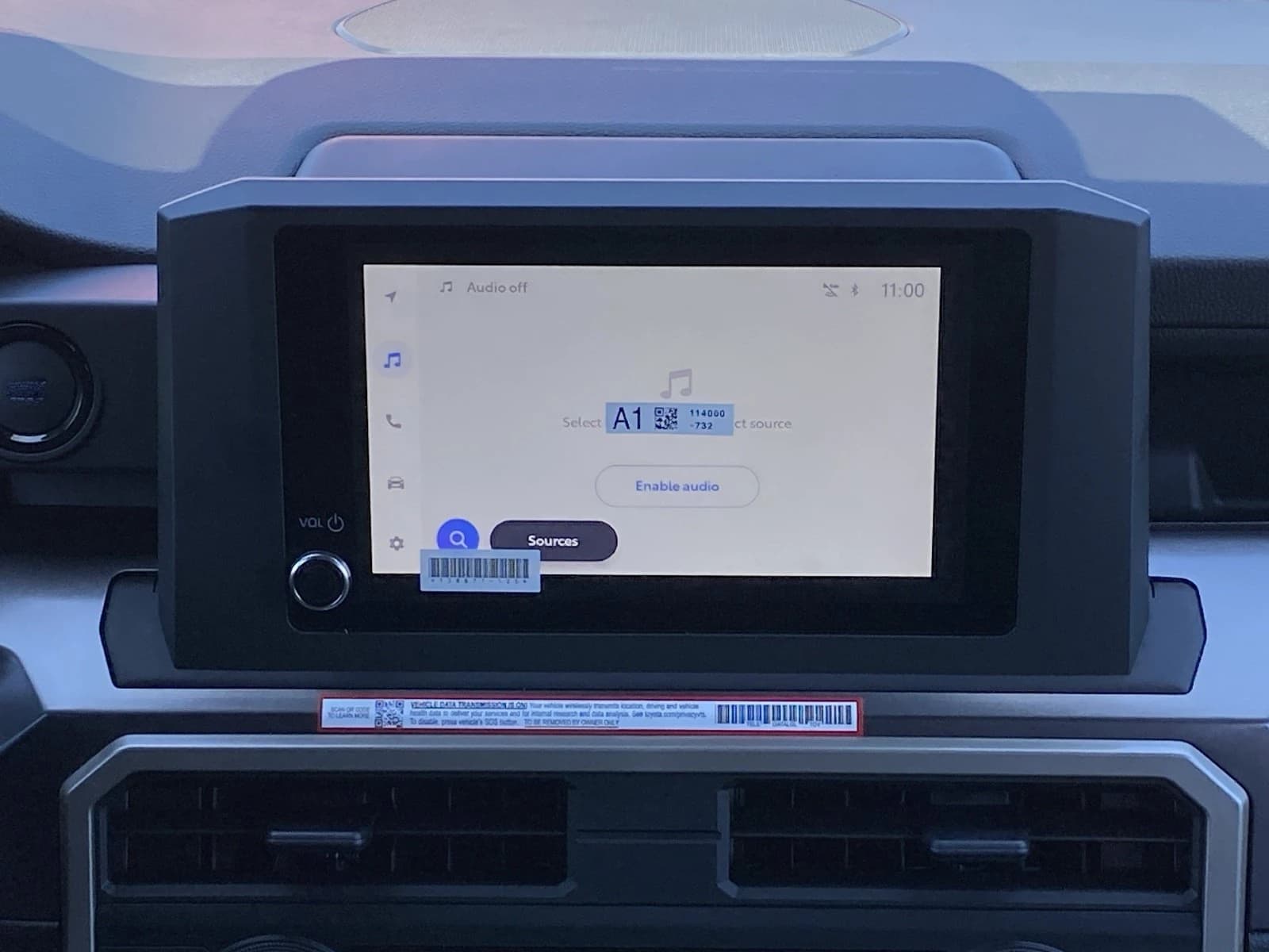 Toyota Tacoma 4WD SR5 Double Cab 5' Bed AT (Natl) 2026 — side view