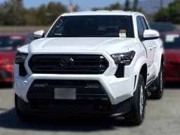 Toyota Tacoma 4WD SR5 Double Cab 5' Bed AT (Natl) 2026 — side view