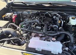 Toyota Tacoma 4WD SR5 Double Cab 5' Bed AT (Natl) 2026 — side view