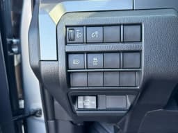 Toyota Tacoma 4WD SR5 Double Cab 5' Bed AT (Natl) 2026 — side view