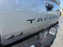 Toyota Tacoma 4WD SR5 Double Cab 5' Bed AT (Natl) 2026 — side view