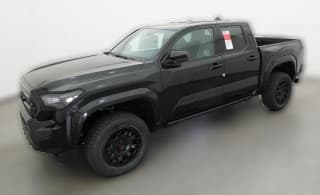 Toyota Tacoma 4WD SR5 Double Cab 5' Bed AT (Natl)