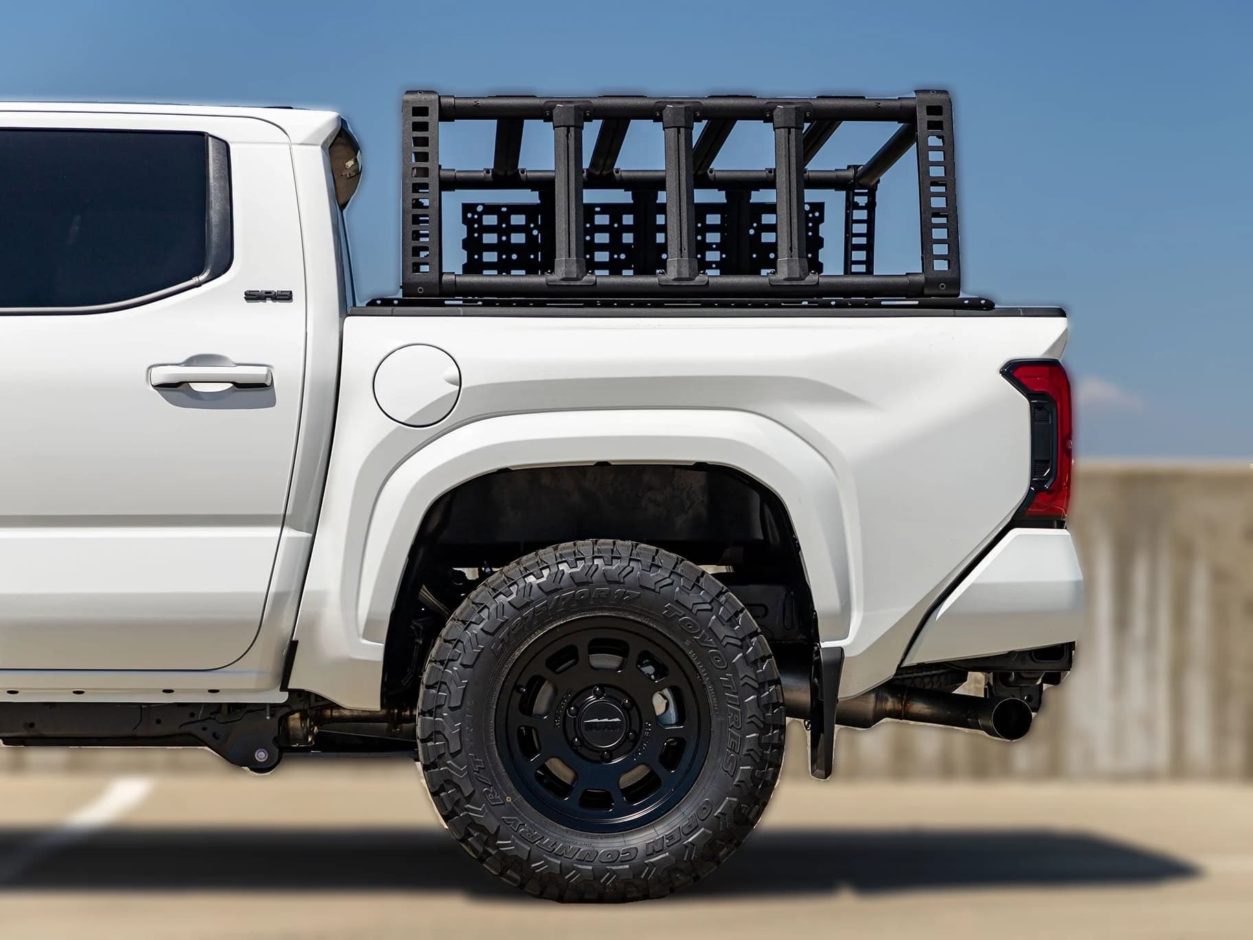 Toyota Tacoma 4WD SR5 Double Cab 6' Bed AT (Natl) 2026 — side view