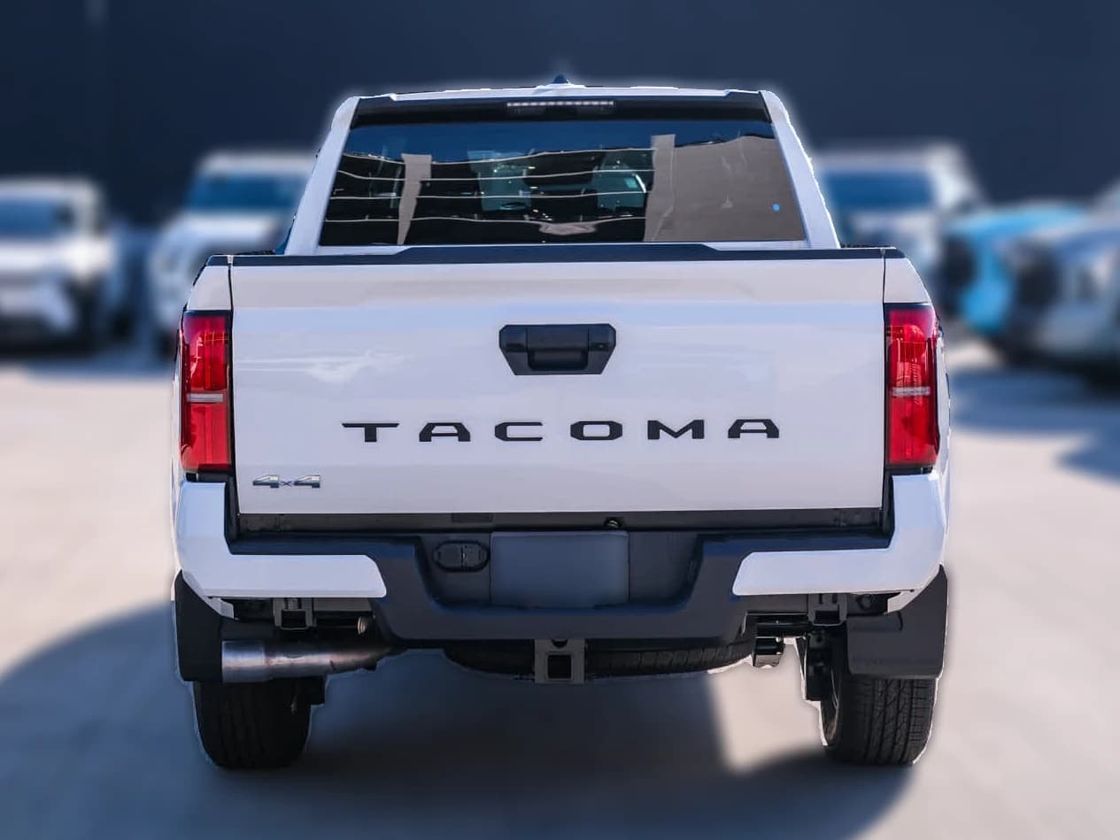 Toyota Tacoma 4WD SR5 Double Cab 6' Bed AT (Natl) 2026 — side view