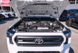Toyota Tacoma 4WD SR5 Double Cab 6' Bed AT (Natl) 2026 — side view