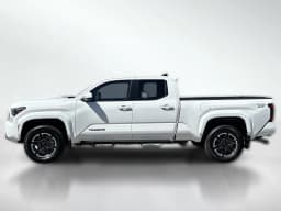 Toyota Tacoma 4WD TRD Sport Double Cab 6' Bed AT (Natl) 2026 — side view