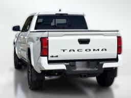 Toyota Tacoma 4WD TRD Sport Double Cab 6' Bed AT (Natl) 2026 — side view