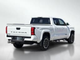 Toyota Tacoma 4WD TRD Sport Double Cab 6' Bed AT (Natl) 2026 — side view