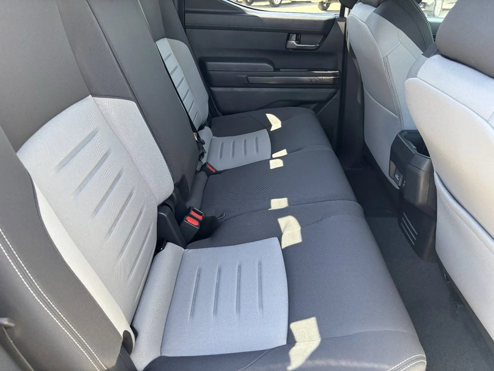 Toyota Tacoma 4WD TRD Sport Double Cab 6' Bed AT (Natl) 2026 — side view