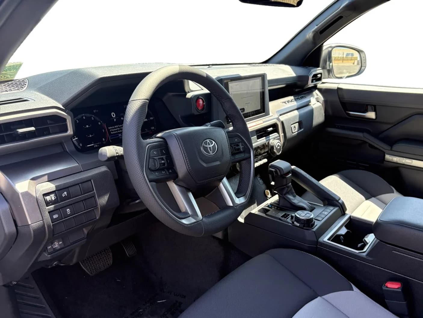 Toyota Tacoma 4WD TRD Off Road Double Cab 6' Bed AT (Natl) 2026 — side view