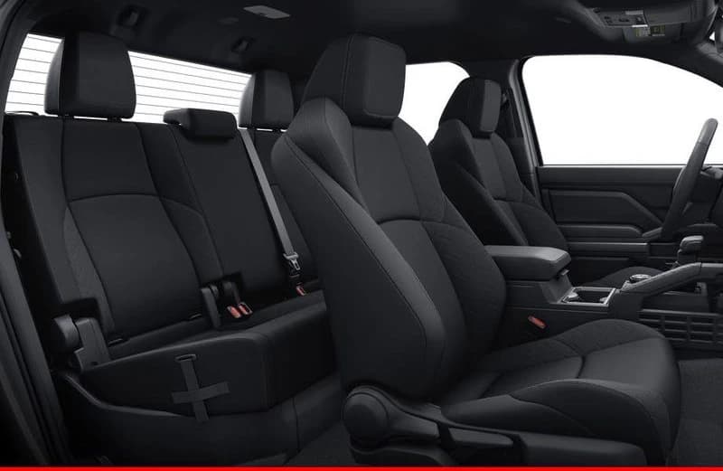 Toyota Tacoma 4WD SR5 Double Cab 6' Bed AT (Natl) 2026 — side view