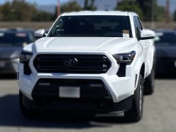 Toyota Tacoma 4WD SR5 Double Cab 5' Bed AT (Natl) 2026 — side view