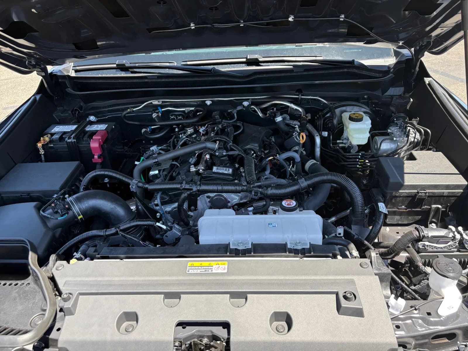 Toyota Tacoma 4WD TRD Sport Double Cab 6' Bed AT (Natl) 2026 — side view