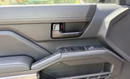 Toyota Tacoma 4WD SR5 Double Cab 5' Bed AT (Natl) 2026 — side view