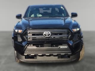 Toyota Tacoma 4WD SR5 Double Cab 5' Bed AT (GS)