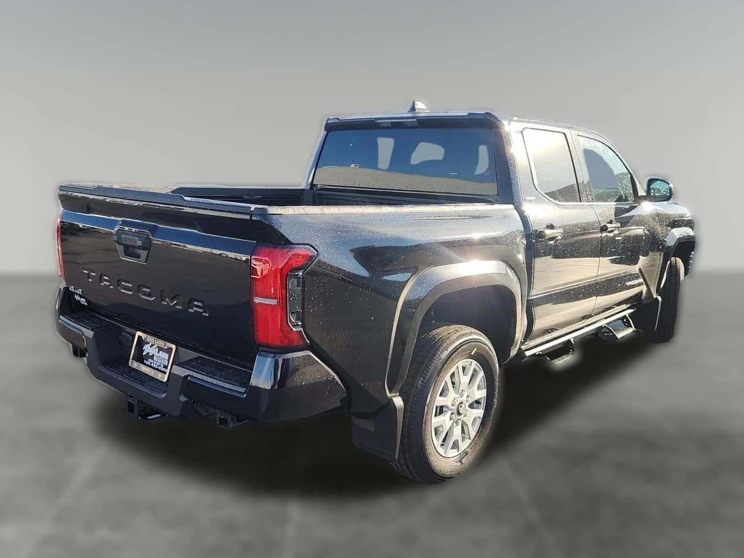 Toyota Tacoma 4WD SR5 Double Cab 5' Bed AT (GS) 2026 — side view